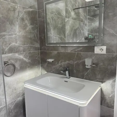 With Amazing Sea View Casa de Férias Himare